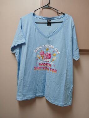 Light Blue Graphic V-Neck Tee with Ice Cream Milk Design